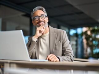 website-enhancing-bank-risk-management-6625