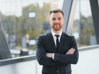 portrait-of-an-handsome-businessman-in-an-urban-setting-photo-1