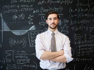 istockphoto-899355338-612×612-1