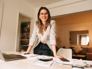 360_F_474151968_tvjuWzkmSddYPeiJOypwF4qUP0NGLGbn